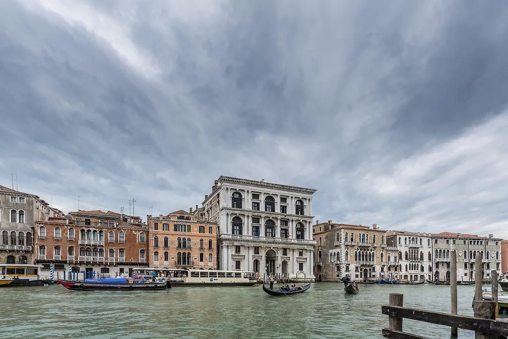 Apartment Appartamento Andree Venice Italy